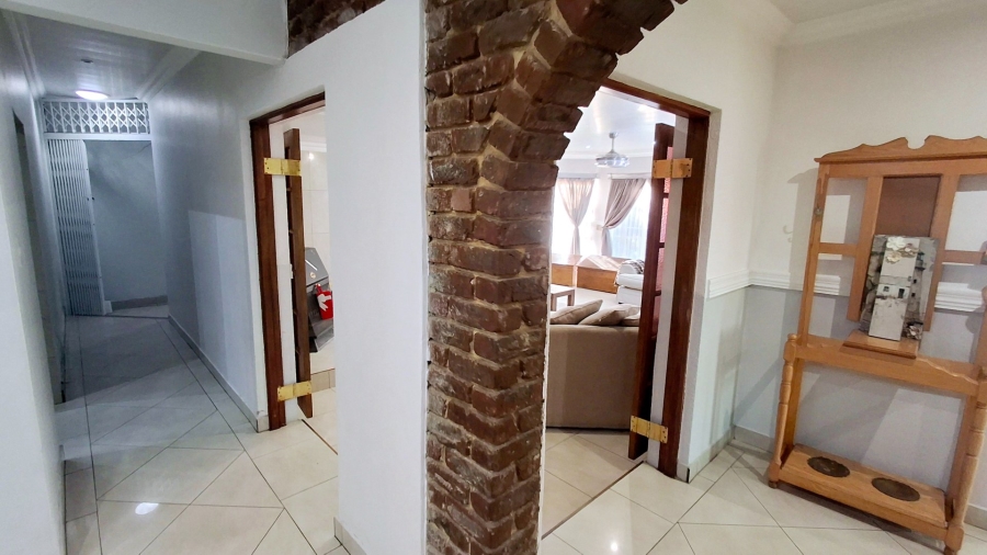 4 Bedroom Property for Sale in Vaalpark Free State